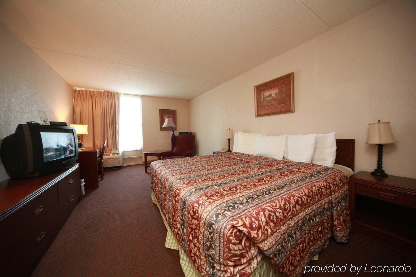Boarders Inn And Suites - Marion แมริออน ภายนอก รูปภาพ